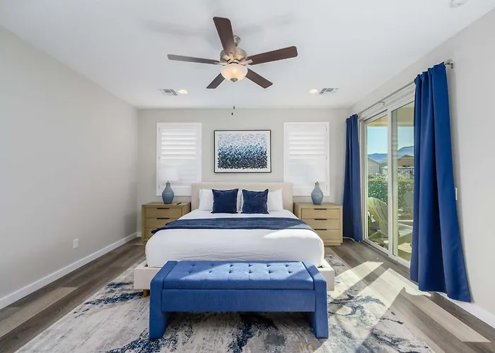 Kindra Heights - A Modern Valley Wine Retreat Holiday home Cottonwood